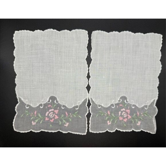 Vintage Linen Embroidered Cocktail/Tea Napkins Set of 4 - Picture 1 of 7